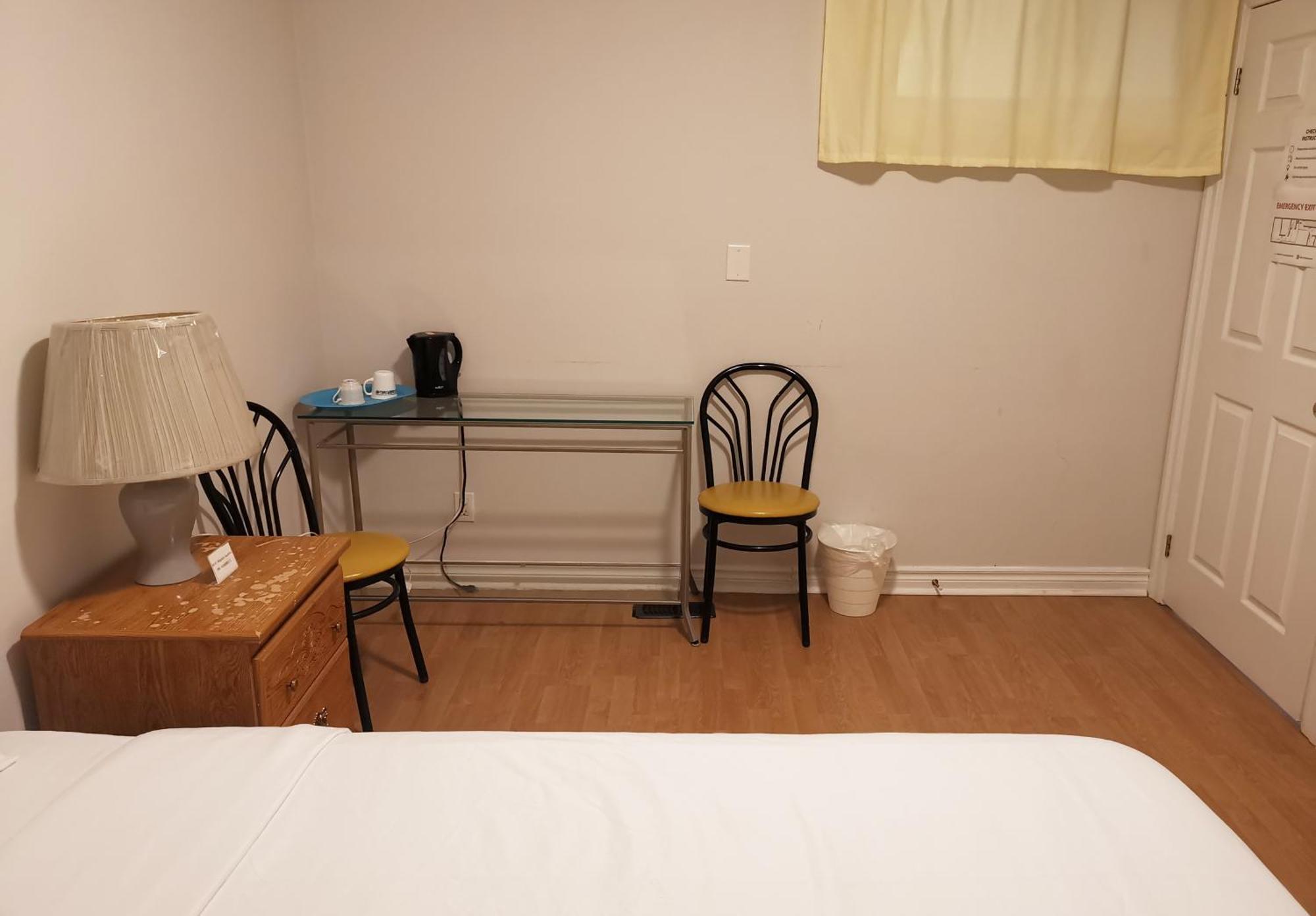 Cozy Private Rm Heart Of North York Free Parking Full Kitchen Close To Downtown Apartment Toronto Exterior foto